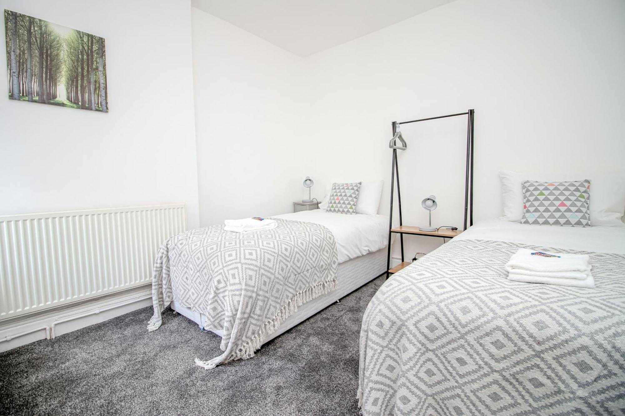 Norton Terrace Charming Home In The Beautiful Afan Forest By Staystaycations Port Talbot Exteriér fotografie